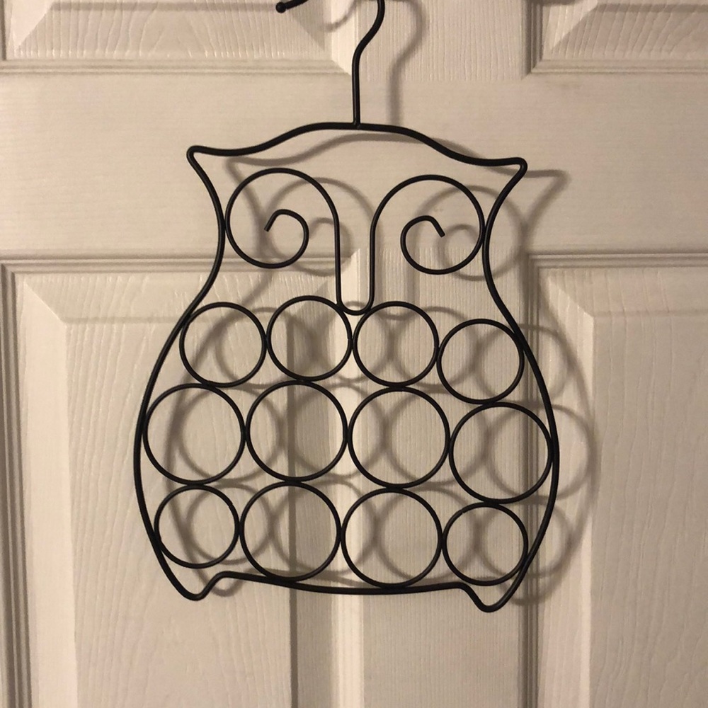 Scarf Hanger